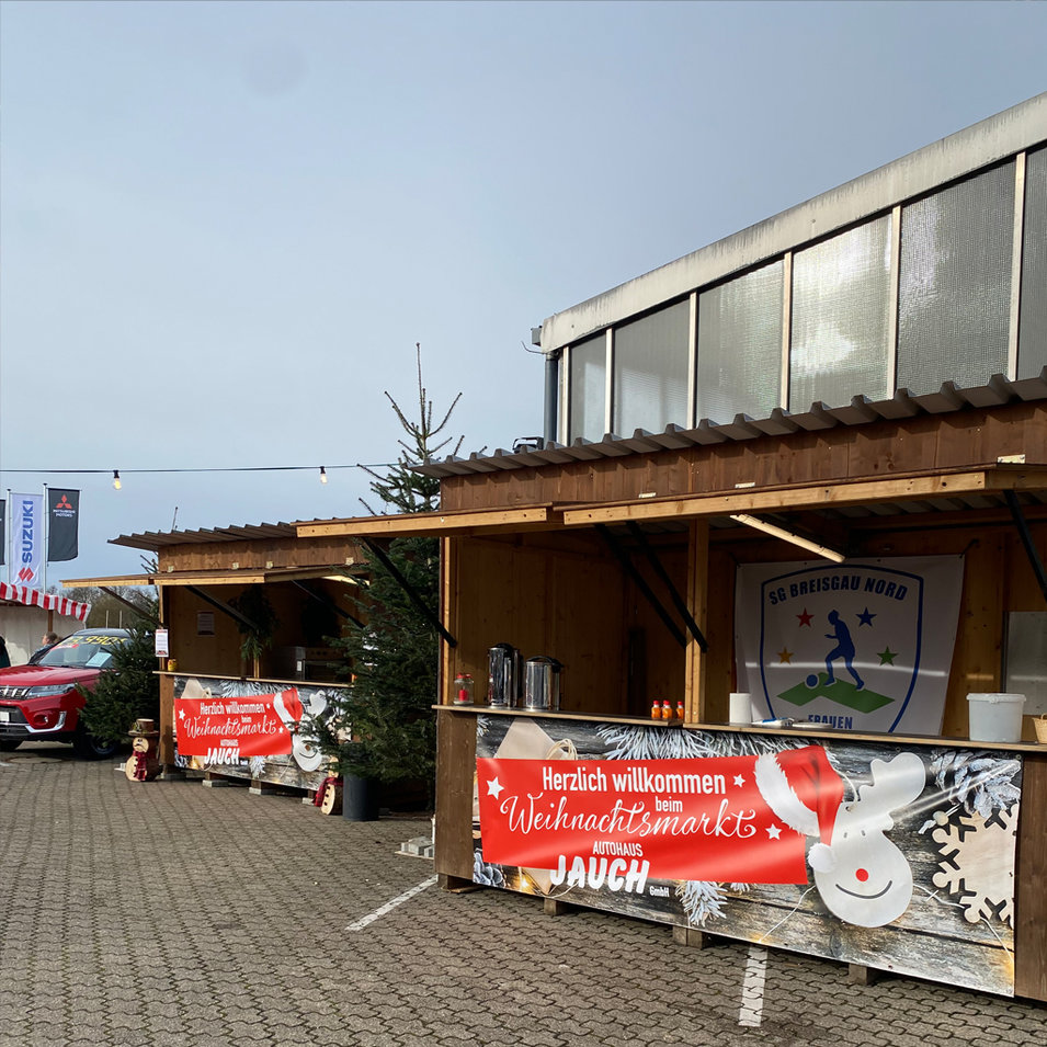 Weihnachtsmarkt im Autohaus Jauch